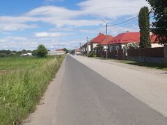Lunca Calnicului Teren intravilan construibil utilitati central drum asfalt